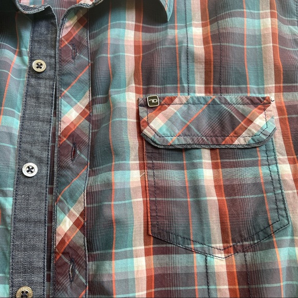 7 Diamonds plaid shirt like new! - Picture 3 of 4